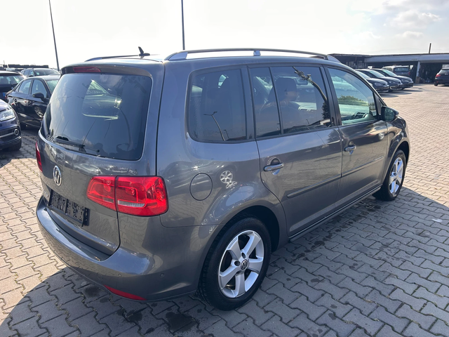 VW Touran 1.2TSI EURO 5 - автомобили, коли, обяви за нови и употребявани 5
