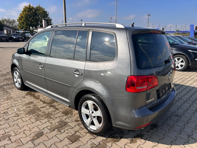 VW Touran 1.2TSI EURO 5 - автомобили, коли, обяви за нови и употребявани 7