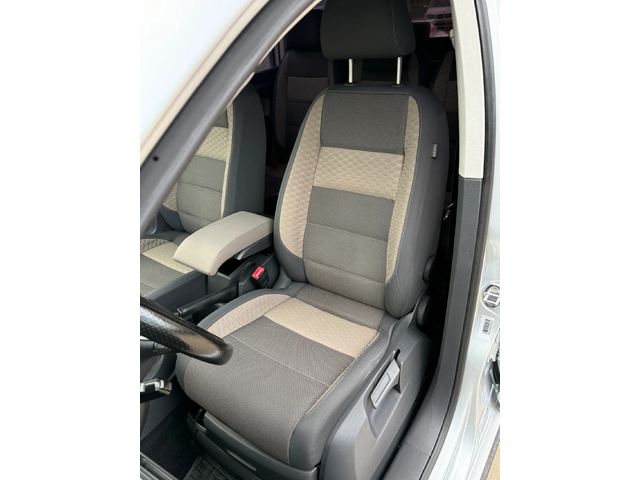 VW Touran Cross 6+ 1 - автомобили, коли, обяви за нови и употребявани 11