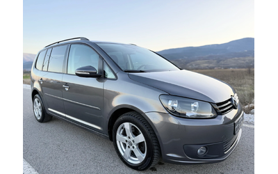 vw-touran - 0