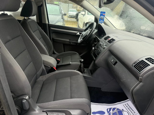 VW Touran 1.6TDI - 105к.с. - 7 Места - 135 000КМ! - автомобили, коли, обяви за нови и употребявани 10