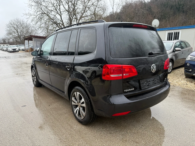 VW Touran 1.6TDI - 105к.с. - 7 Места - 135 000КМ! - автомобили, коли, обяви за нови и употребявани 4