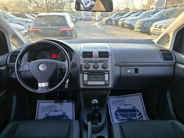 VW Touran 2.0TDI 140к.с 6 скорости Топ състояние - автомобили, коли, обяви за нови и употребявани 14