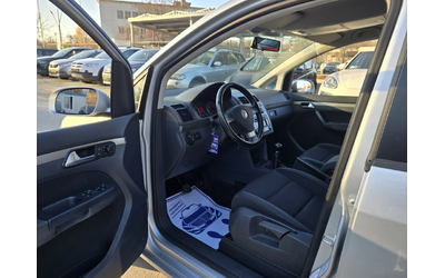VW Touran 2.0TDI 140к.с 6 скорости Топ състояние - автомобили, коли, обяви за нови и употребявани 9