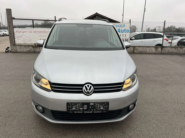 VW Touran 1.6TDI 105кс 6 СКОРОСТИ EURO 5A АВТОПИЛОТ - автомобили, коли, обяви за нови и употребявани 1