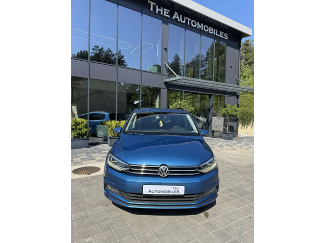 VW Touran - автомобили, коли, обяви за нови и употребявани 0