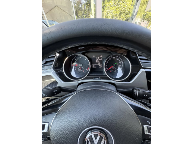 VW Touran - автомобили, коли, обяви за нови и употребявани 16