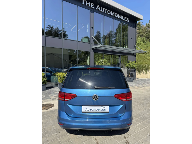 VW Touran - автомобили, коли, обяви за нови и употребявани 4