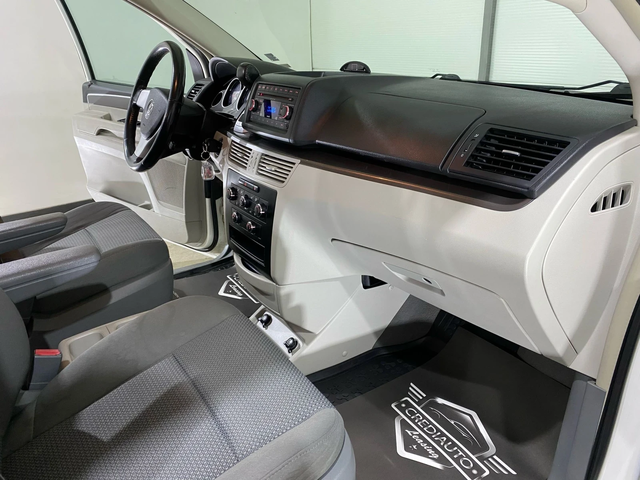 VW Touran 3.8i * 6+ 1 * Раутан * - автомобили, коли, обяви за нови и употребявани 8