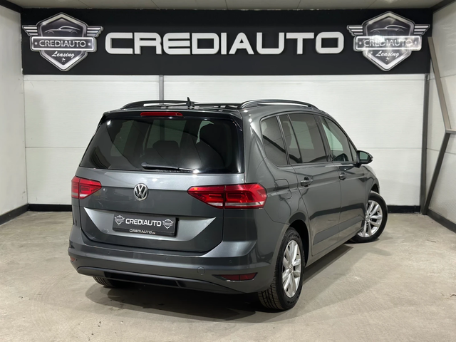 VW Touran 7 места - автомобили, коли, обяви за нови и употребявани 5