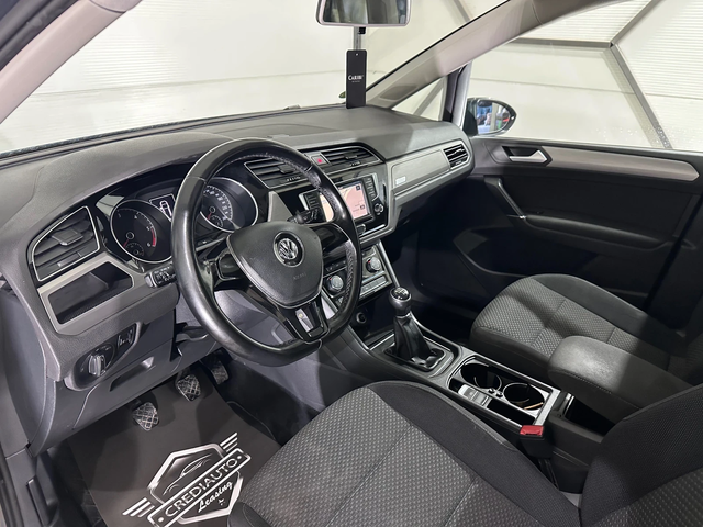 VW Touran 7 места - автомобили, коли, обяви за нови и употребявани 6
