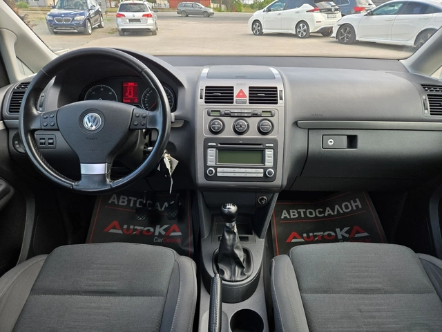 VW Touran 1.9TDI-105кс= 6СКОРОСТИ= FACELIFT= ПОДГРЕВ - автомобили, коли, обяви за нови и употребявани 11