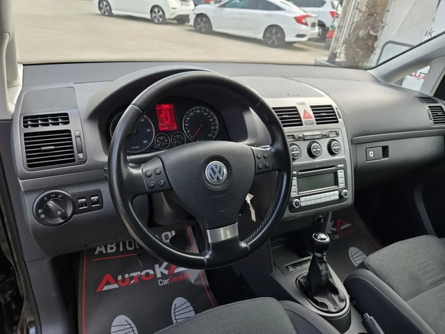 VW Touran 1.9TDI-105кс= 6СКОРОСТИ= FACELIFT= ПОДГРЕВ - автомобили, коли, обяви за нови и употребявани 7