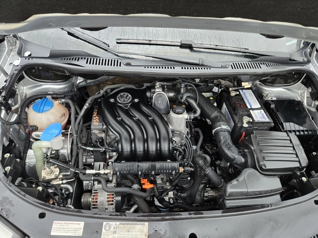 VW Touran 2.0i-109кс= 7МЕСТА= ФАБРИЧЕН МЕТАН= FACE= АВТОПИЛО - автомобили, коли, обяви за нови и употребявани 16