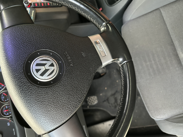 VW Touran TDI - автомобили, коли, обяви за нови и употребявани 11