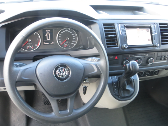 VW Transporter ПЪТНИЧЕСКИ 8+ 1 МЕСТА - автомобили, коли, обяви за нови и употребявани 7