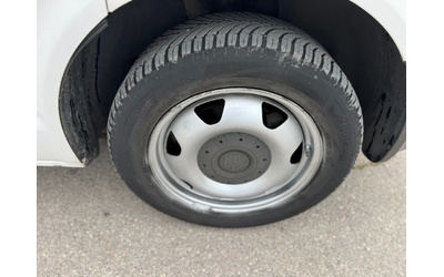 VW Transporter 2.0TDI-AUTOMATIC-ХЛАДИЛЕН-29 - автомобили, коли, обяви за нови и употребявани 12