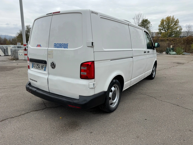 VW Transporter 2.0TDI-AUTOMATIC-ХЛАДИЛЕН-29 - автомобили, коли, обяви за нови и употребявани 15