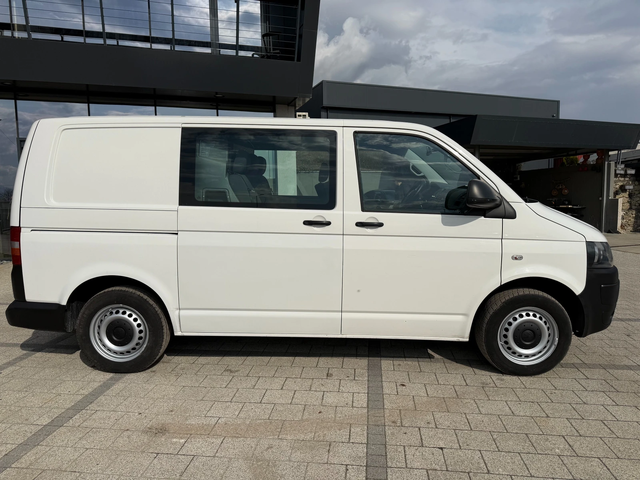 VW Transporter 2.0TDI 140к.с. Товаропътнически 5-местен Клима - автомобили, коли, обяви за нови и употребявани 6