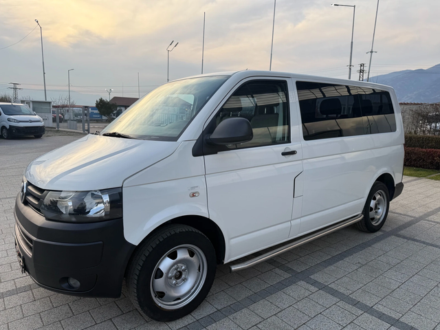 VW Transporter 2.0TDI 9-местен 2хКлима - автомобили, коли, обяви за нови и употребявани 2