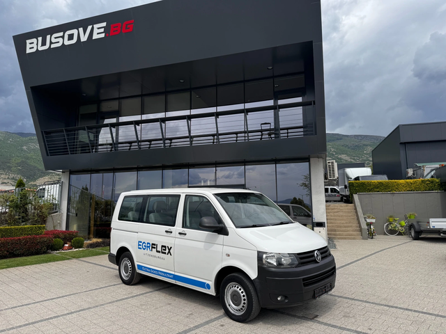 VW Transporter 2.0TDI 9-местен 2xКлима Euro 5 - автомобили, коли, обяви за нови и употребявани 0