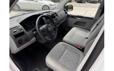VW Transporter 2.0TDI 9-местен 2xКлима Euro 5 - автомобили, коли, обяви за нови и употребявани 11