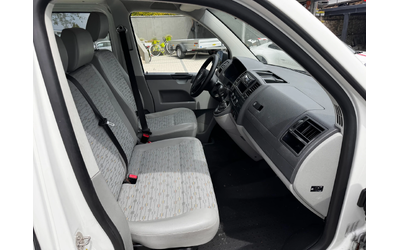 VW Transporter 2.0TDI 9-местен 2xКлима Euro 5 - автомобили, коли, обяви за нови и употребявани 8