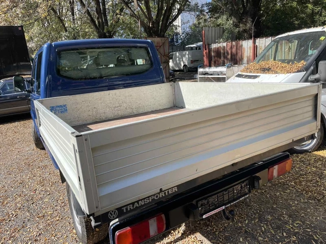 VW Transporter T5-2.5TDi - автомобили, коли, обяви за нови и употребявани 2