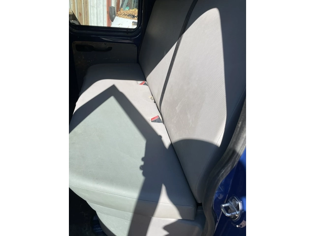 VW Transporter T5-2.5TDi - автомобили, коли, обяви за нови и употребявани 6