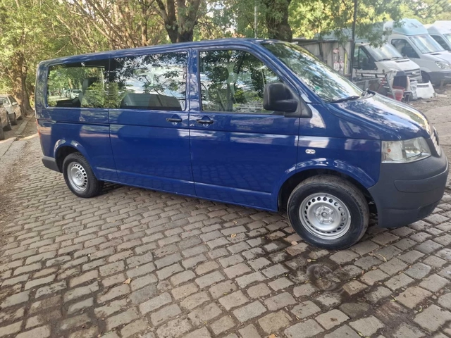 VW Transporter T5 - 2, 5TD- Synchro - автомобили, коли, обяви за нови и употребявани 3