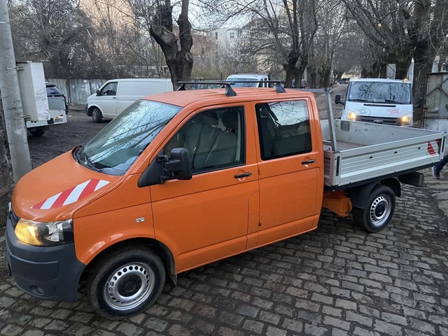 VW Transporter T5 - 2.0TDi - автомобили, коли, обяви за нови и употребявани 0