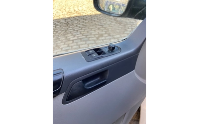 VW Transporter T5 - 2.0TDi - автомобили, коли, обяви за нови и употребявани 7