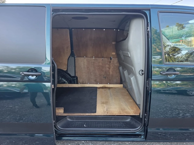VW Transporter 2.5TDI 131K.C. / КЛИМАТИК / ТЕМПОМАТ / 2007 ГОДИНА - автомобили, коли, обяви за нови и употребявани 12