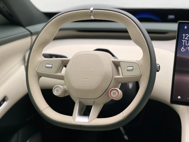 Xiaomi YU7 - автомобили, коли, обяви за нови и употребявани 13